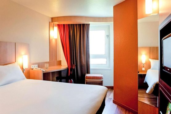 ibis-Lyon-Part-Dieu-Les-Halles-3-stars-copy.jpg
